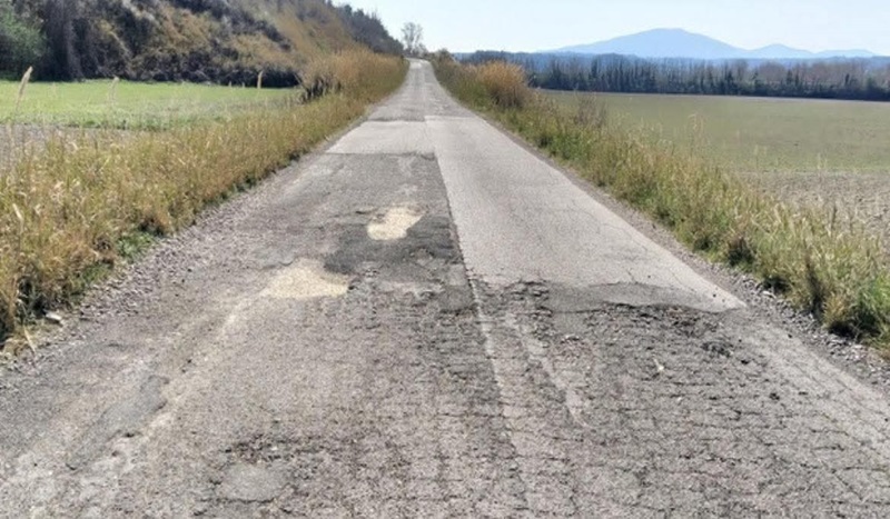 immagine notizia (PTN) Provincia, viabilità: iniziati oggi i lavori di riqualificazione della Strada di Ramici fra i comuni di Alviano, Attigliano e Lugnano in Teverina