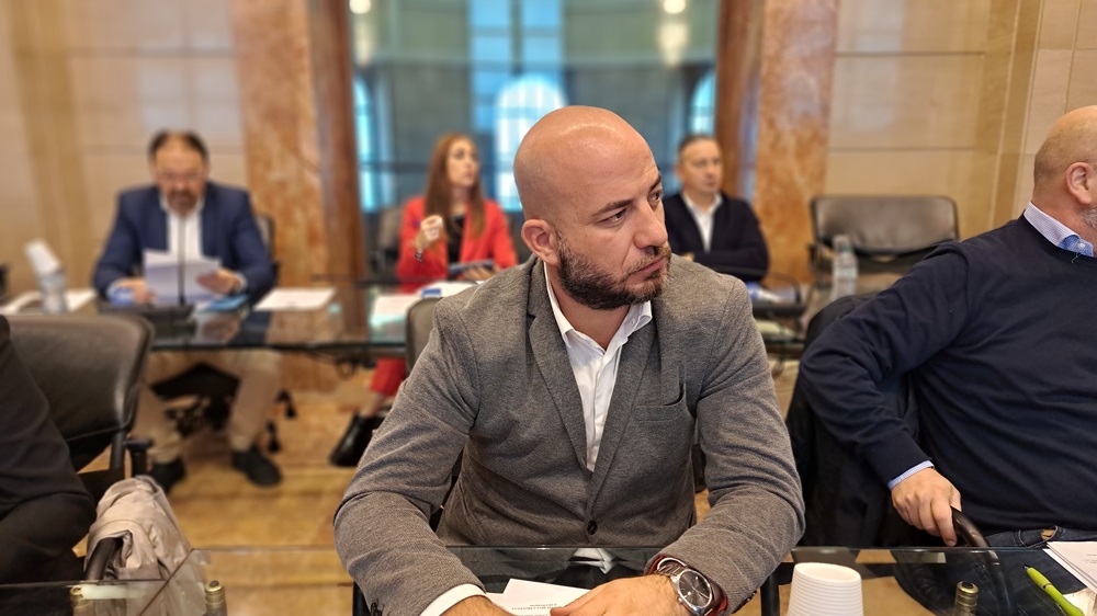 immagine notizia (ptn) Provincia, il Consiglio approva l’ordine del giorno di Melone (FdI) sulle ricadute dei lavori in A1 per Orvieto, Alviano e Attigliano