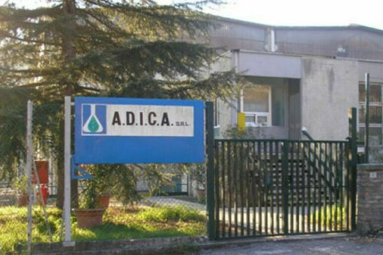 ex adica
