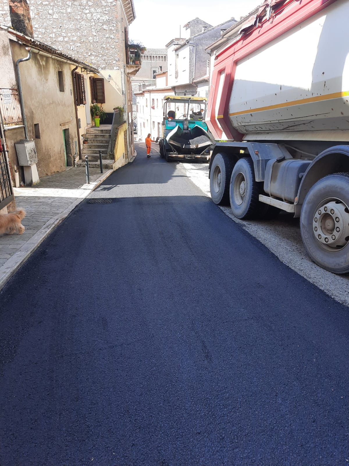 Provincia rifacimento strada 